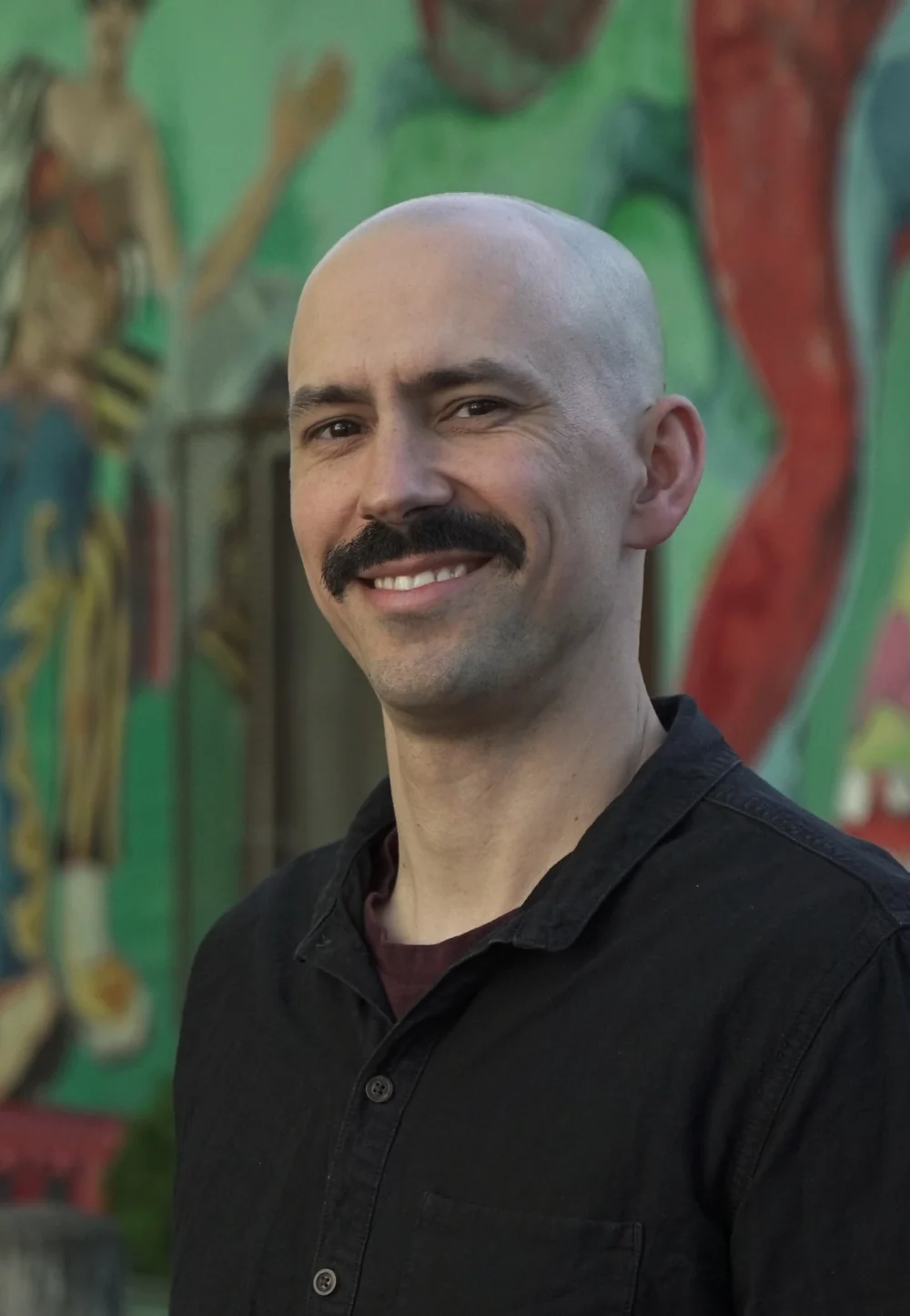 Dr. Chris Pearce